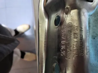 Enganche de remolque metálico