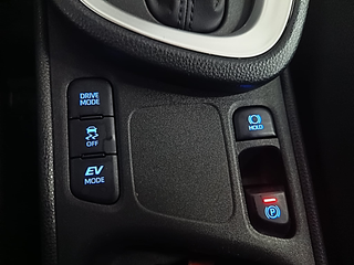 Toyota Yaris Cross HIBRID SOLO 29425 KMS GARANTIA