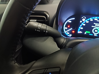 Toyota Yaris Cross HIBRID SOLO 29425 KMS GARANTIA