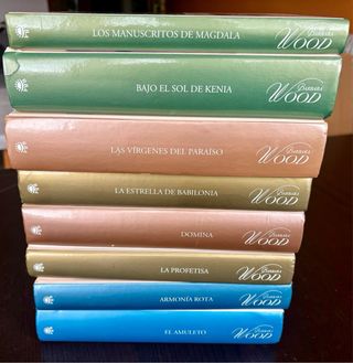 Lote de 8 libros de novela romántica.
