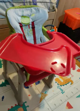 Trona Jane desmontable mesa y silla