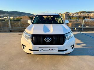 Toyota Land Cruiser 150 2020