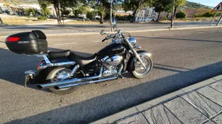 Honda Shadow VT750 2005 con solo 31500 km