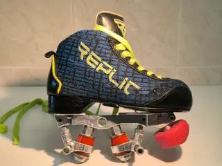 Pattini hockey REPLIC Taglia 32
