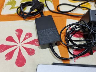 Pack de Microsoft Surface Pro 5, con accesorios