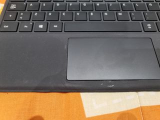 Pack de Microsoft Surface Pro 5, con accesorios