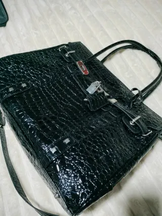 Bolso Negro Cocodrilo