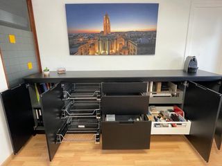 Aparador diseño comedor/despacho negro