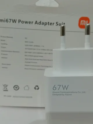 Cargador Xiaomi 67W Ultra Rápida y Cable Tipo C