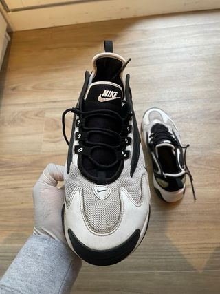 Nike Zoom 2k Talla 45 Negras y Blancas