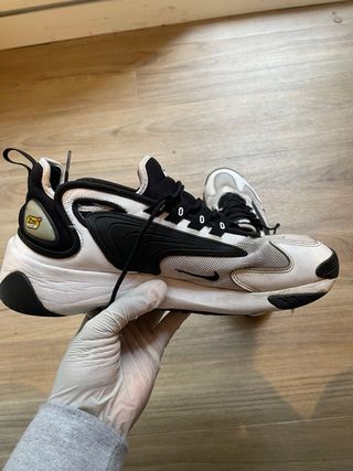 Nike Zoom 2k Talla 45 Negras y Blancas