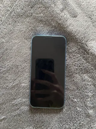 iPhone 13 + Caja, Cargador,2 cables y Funda