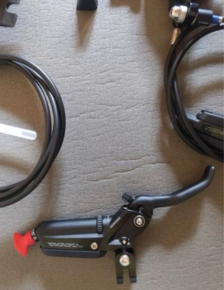 Frenos SRAM Code Silver