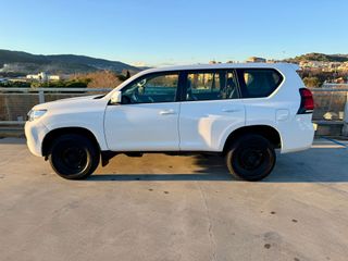 Toyota Land Cruiser 150 2020