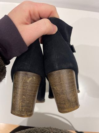 Botas negras tacón madera talla 37