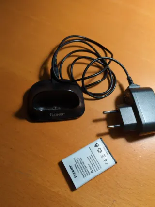 Teléfono Funker con Tecla SOS