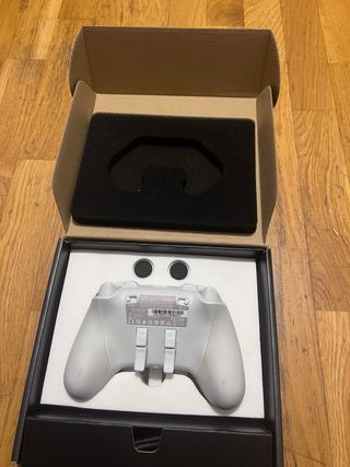 Mando Razer Wolverine V2 Chroma Xbox/PC