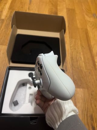 Mando Razer Wolverine V2 Chroma Xbox/PC