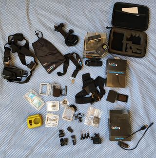 Cámara GoPro Hero 3 + Accesorios