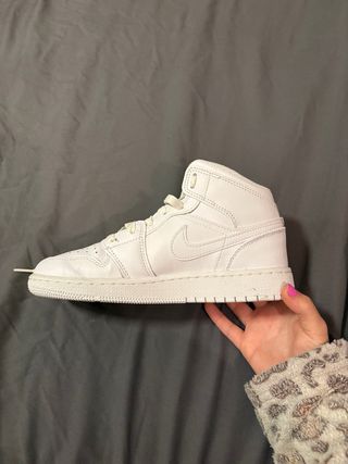 Air Jordan 1 Blancas