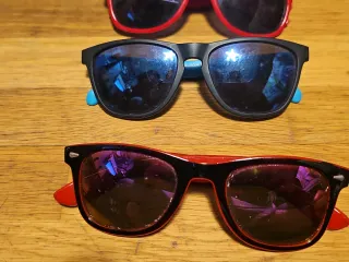 Lote Gafas Rayban, Fila y Funda Guess