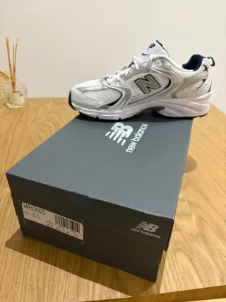 Zapatillas New Balance 530 Azul y Blanco