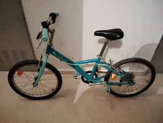 Bicicleta infantil azul