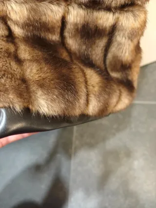 Chaleco pelo marrón talla M,forrado