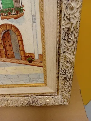 Cuadro con marco decorativo