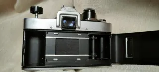 Cámara Yashica J-P de colección con Exposímetro