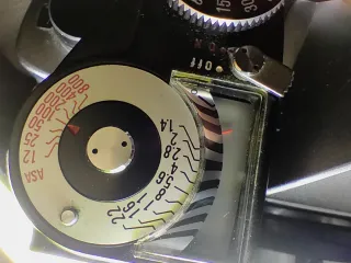 Cámara Yashica J-P de colección con Exposímetro