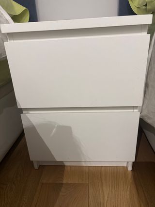Mesita de noche Ikea blanca