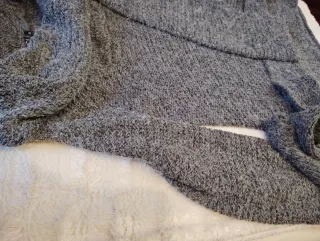 Jersey gris de essentials CL.