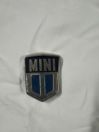 Insignia Mini Clásico