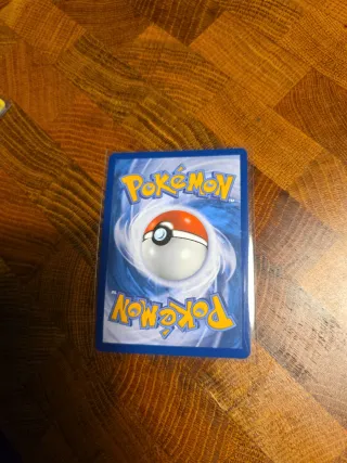 Carta Pokémon Flygon