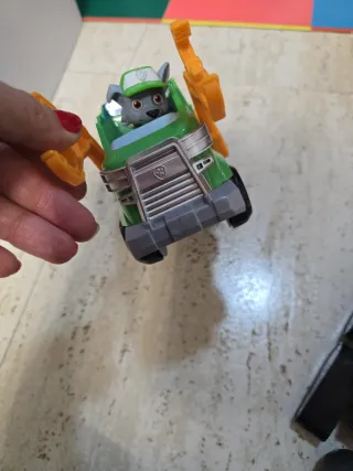 Camión Rocky Patrulla Canina