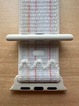 Apple X Nike 40mm. Starlight/Pink Sport Loop