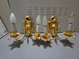 Lámpara de araña de bronce y cristal con apliques