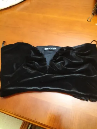 Top fiesta terciopelo Zara