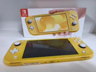 Nintendo Switch Lite Amarilla