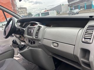 Renault Trafic 2.0 DCI PASSENGER CAMPER 6 PLAZAS