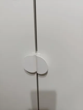 Armario blanco puertas