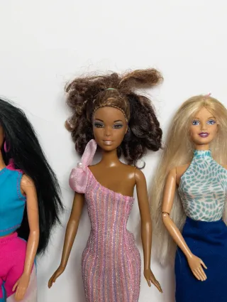 Lote 4 Muñecas Barbie