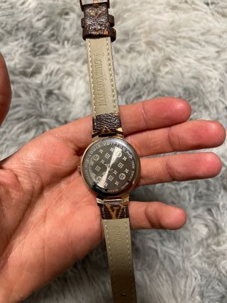 Reloj Louis Vuitton Marrón y Dorado