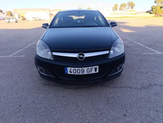 Opel Astra GTC1.7 cdti 100cv