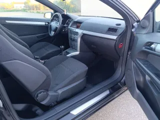 Opel Astra GTC1.7 cdti 100cv