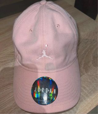 Gorra Jordan Rosa
