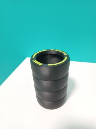 Portalápices Rueda Pirelli F1