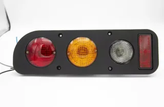 Faros Traseros Nissan Terrano 2