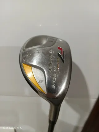 2 Híbridos Taylormade R7